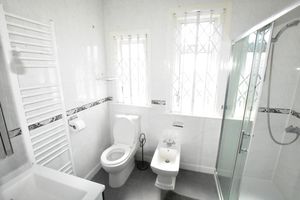 Photo 14- click for photo gallery